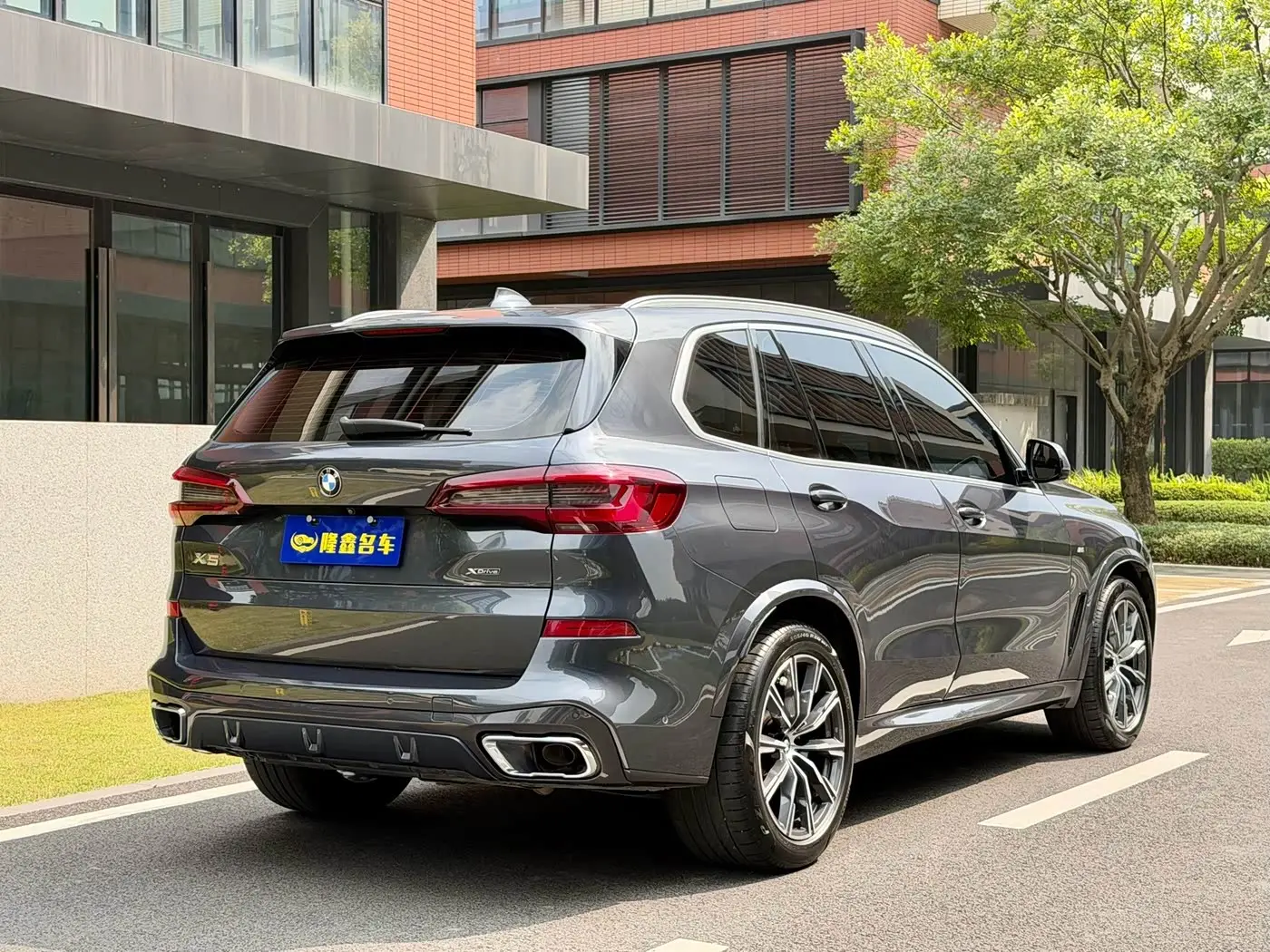 BMW X5 2021 — Фото 5/15
