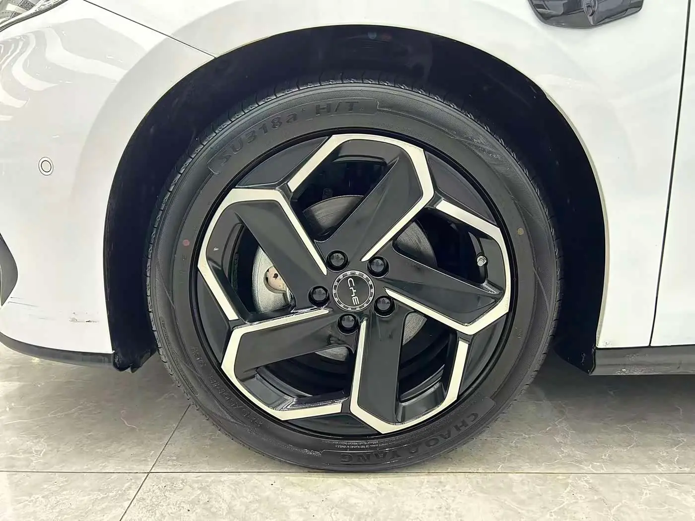 BYD Seal 06 DM-i Touring 2025 — Photo 7/9