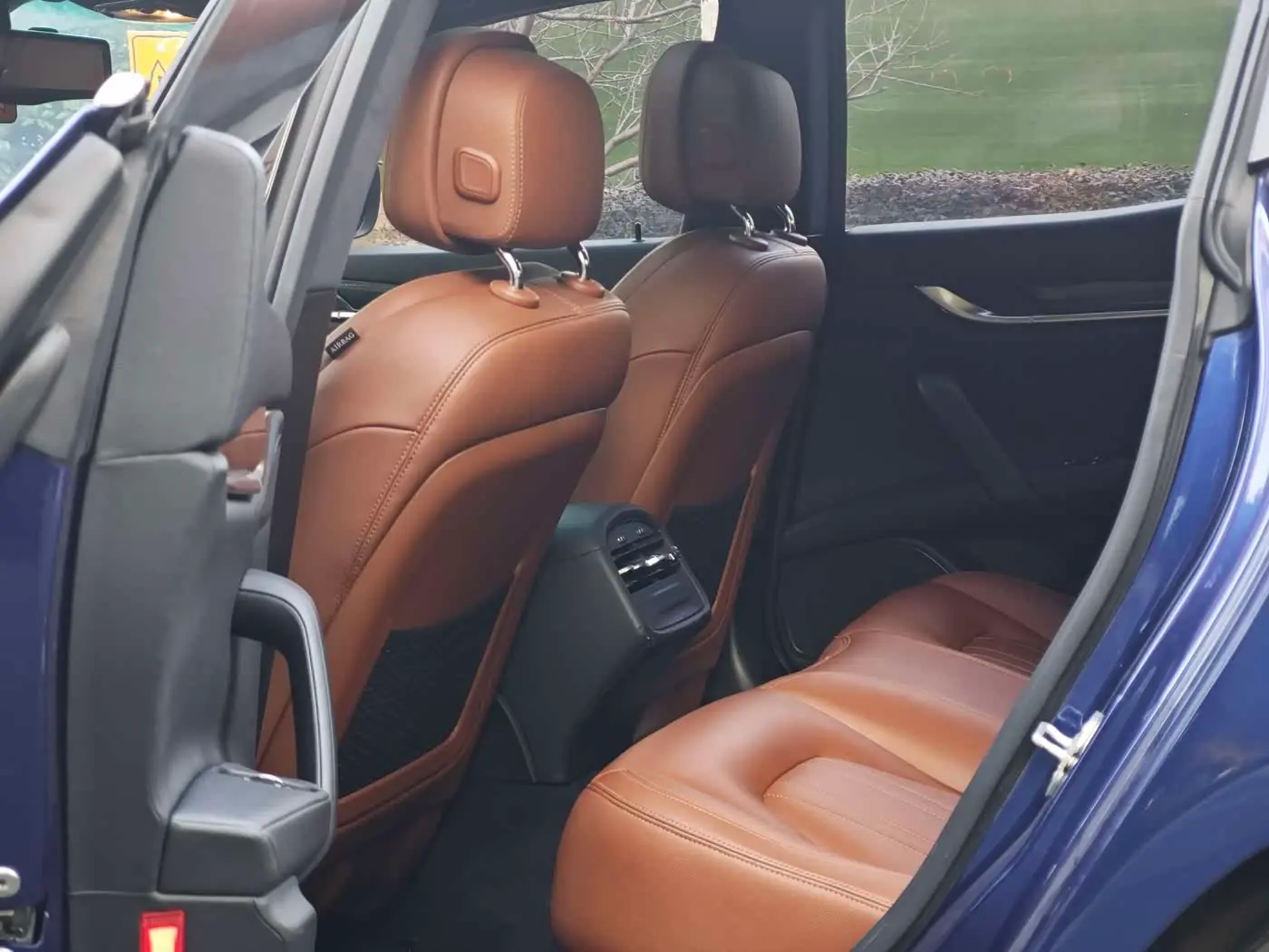 Maserati Ghibli 2016 — Şəkil 10/18