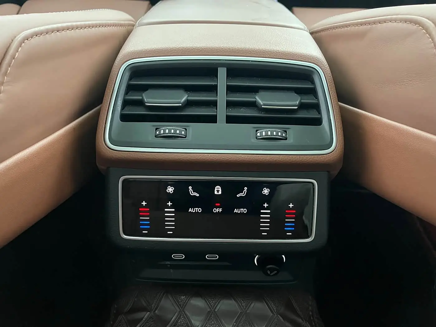 Audi A6L 2023 — Фото 10/20