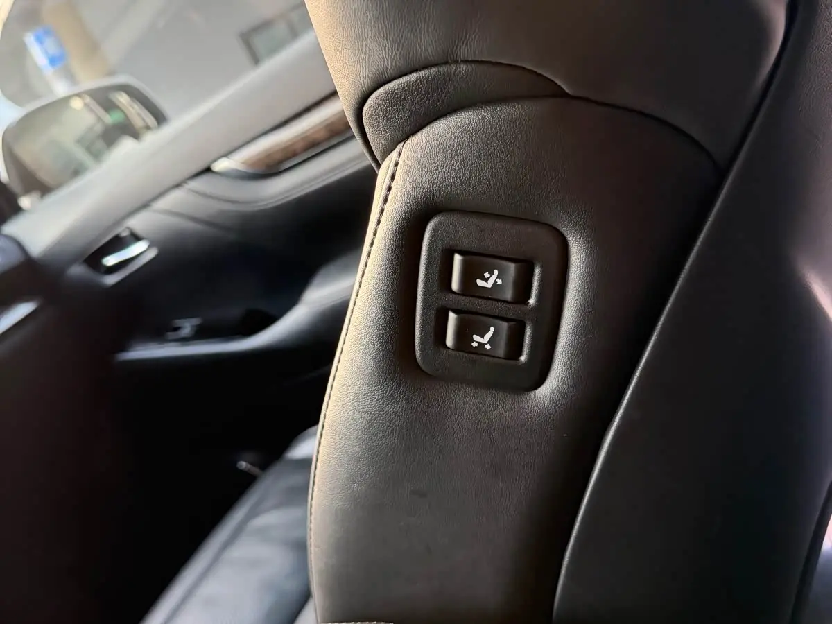 Toyota Vellfire 2019 — Photo 11/18