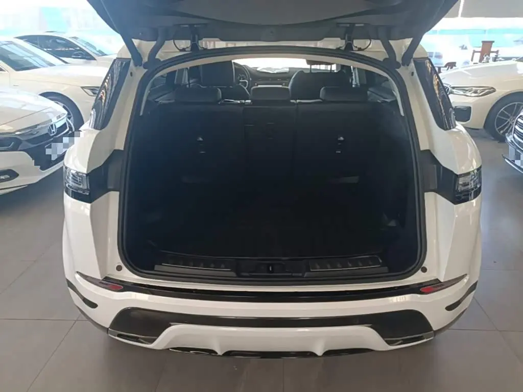 Land Rover Range Rover Evoque 2023 — Фото 19/20