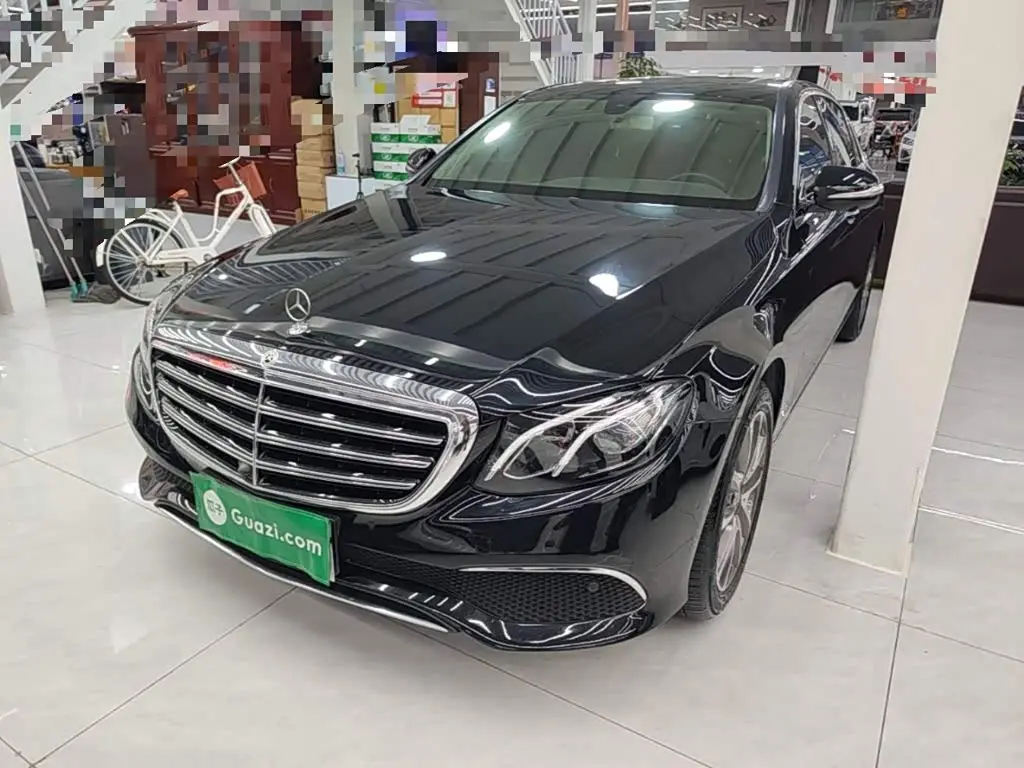 Mercedes-Benz E-Class 2019 — Фото 1/19