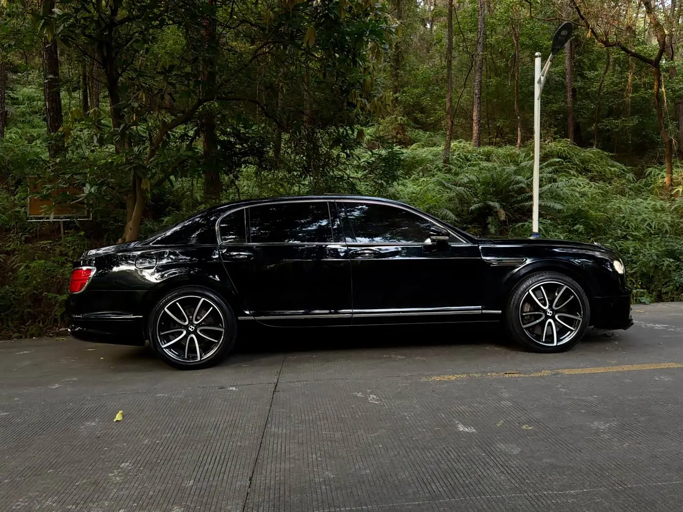 Bentley Flying Spur 2007 — Photo 4/18