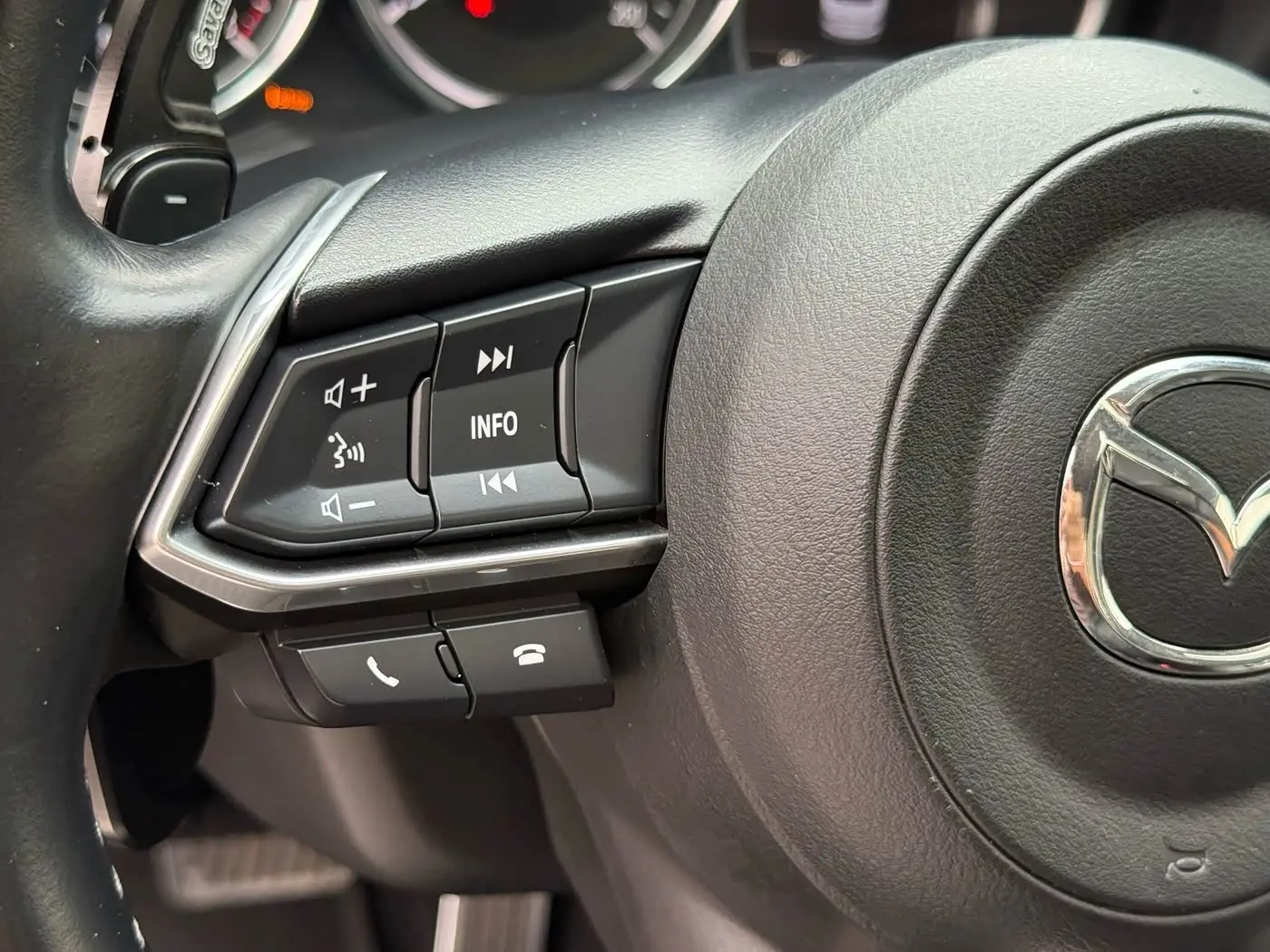 Mazda Atenza 2020 — Photo 14/20