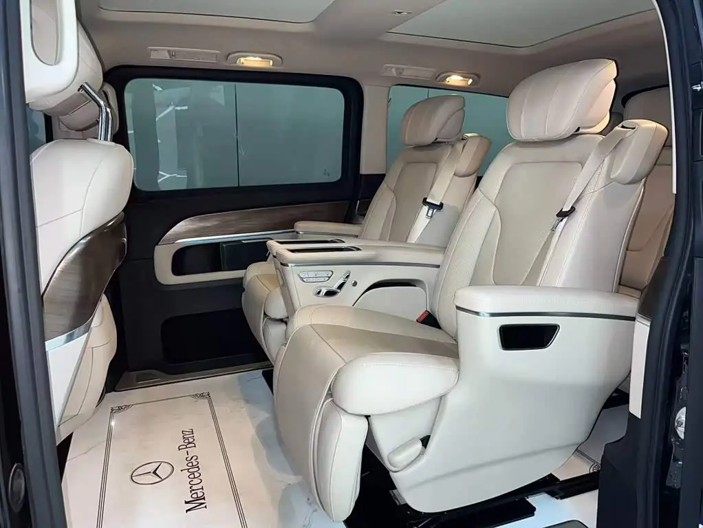 Mercedes-Benz V-Class 2022 — Şəkil 7/15