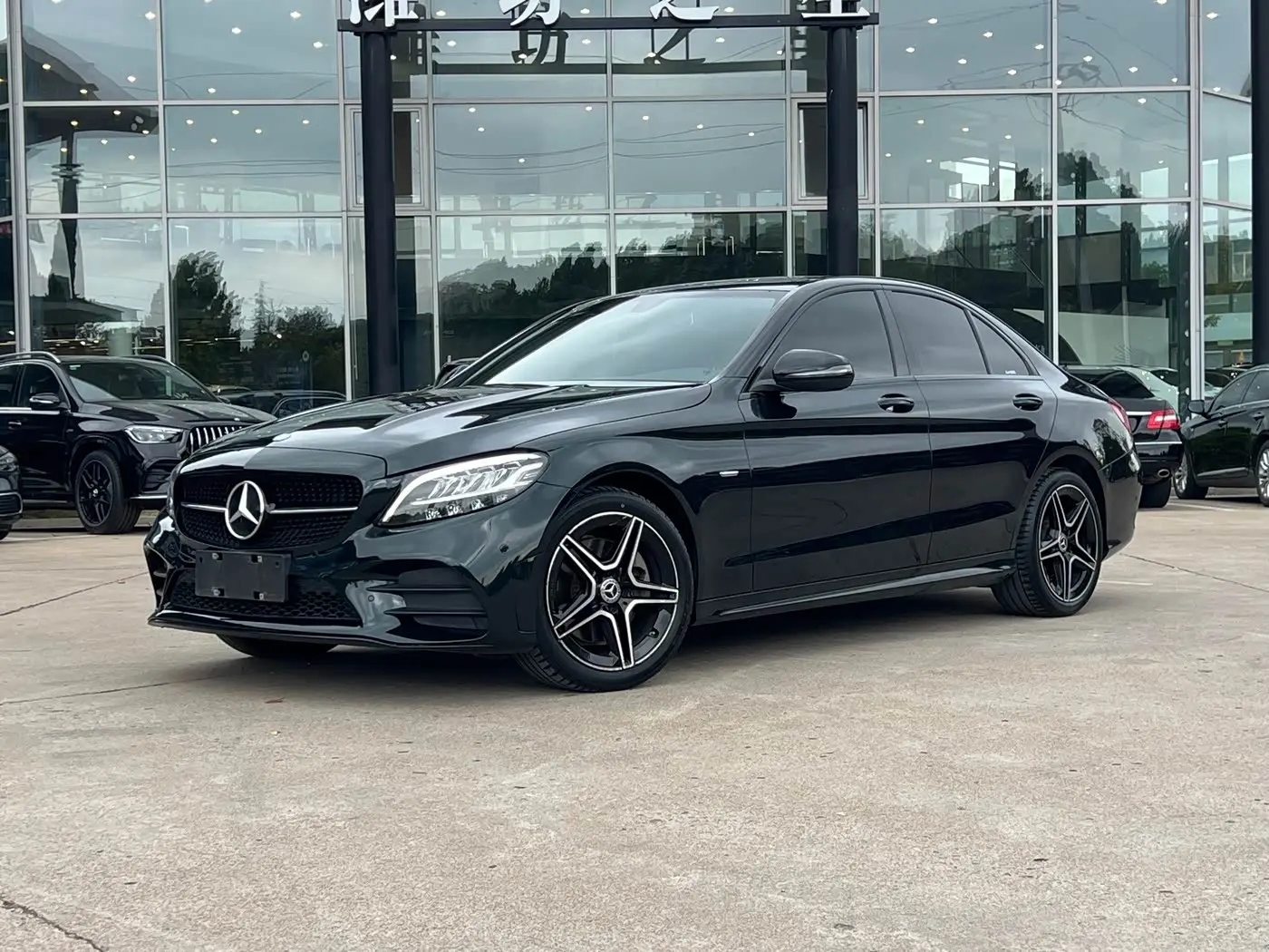 Mercedes-Benz C-Class 2021 — Фото 1/15