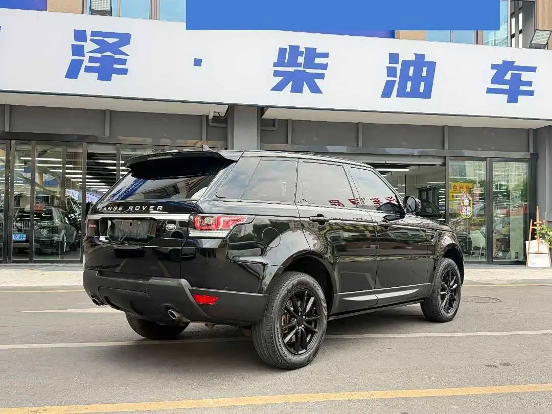 Land Rover Range Rover Sport 2016 — Photo 6/14
