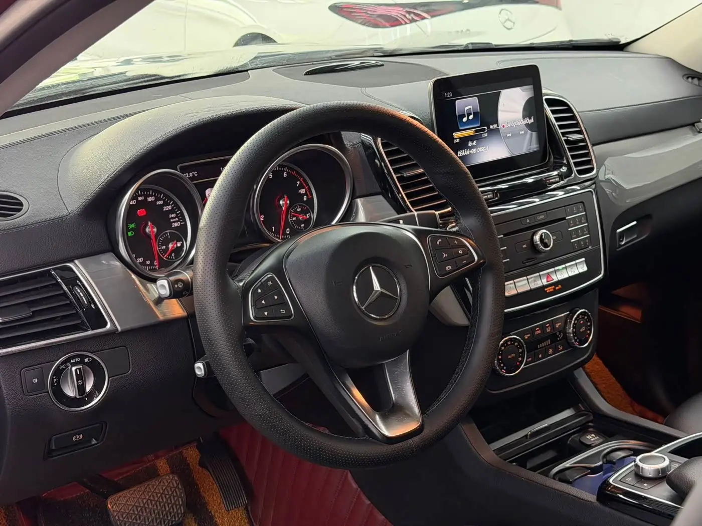 Mercedes-Benz GLE Coupe 2019 — Photo 5/12