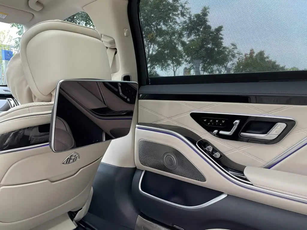 Mercedes-Benz Maybach S-Class 2024 — Фото 15/20