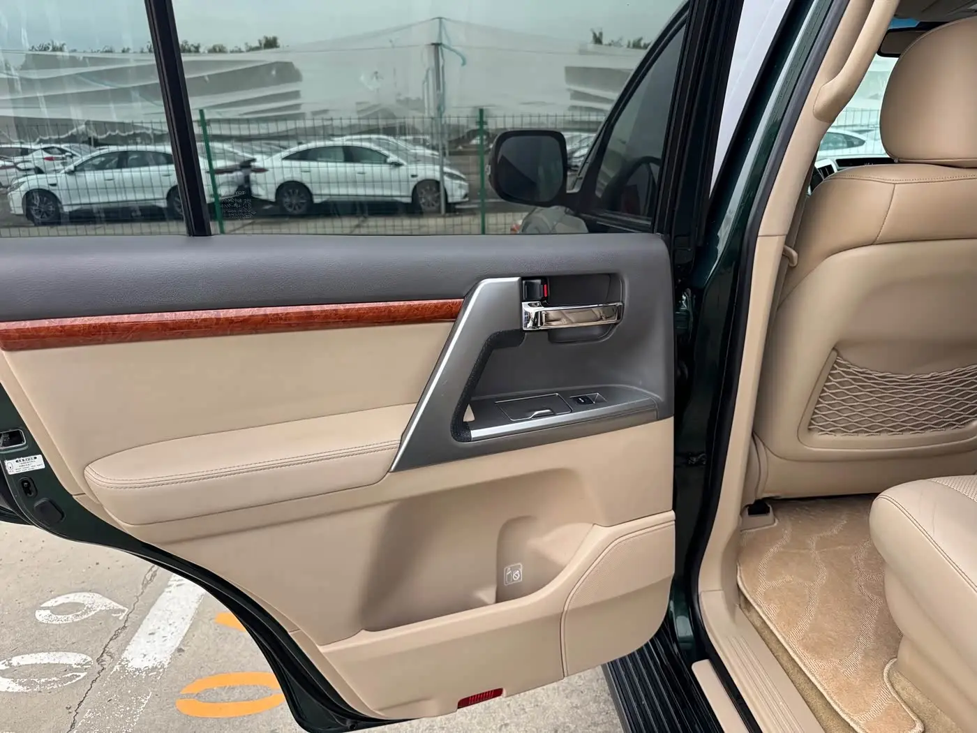 Toyota Land Cruiser 2013 — Şəkil 16/20