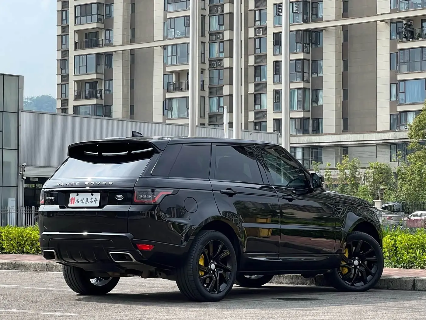Land Rover Range Rover Sport 2020 — Photo 11/15
