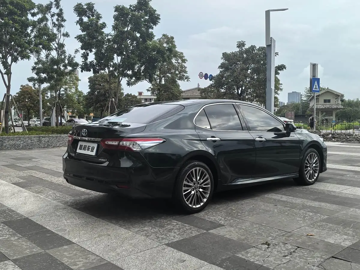Toyota Camry 2020 — Şəkil 5/14