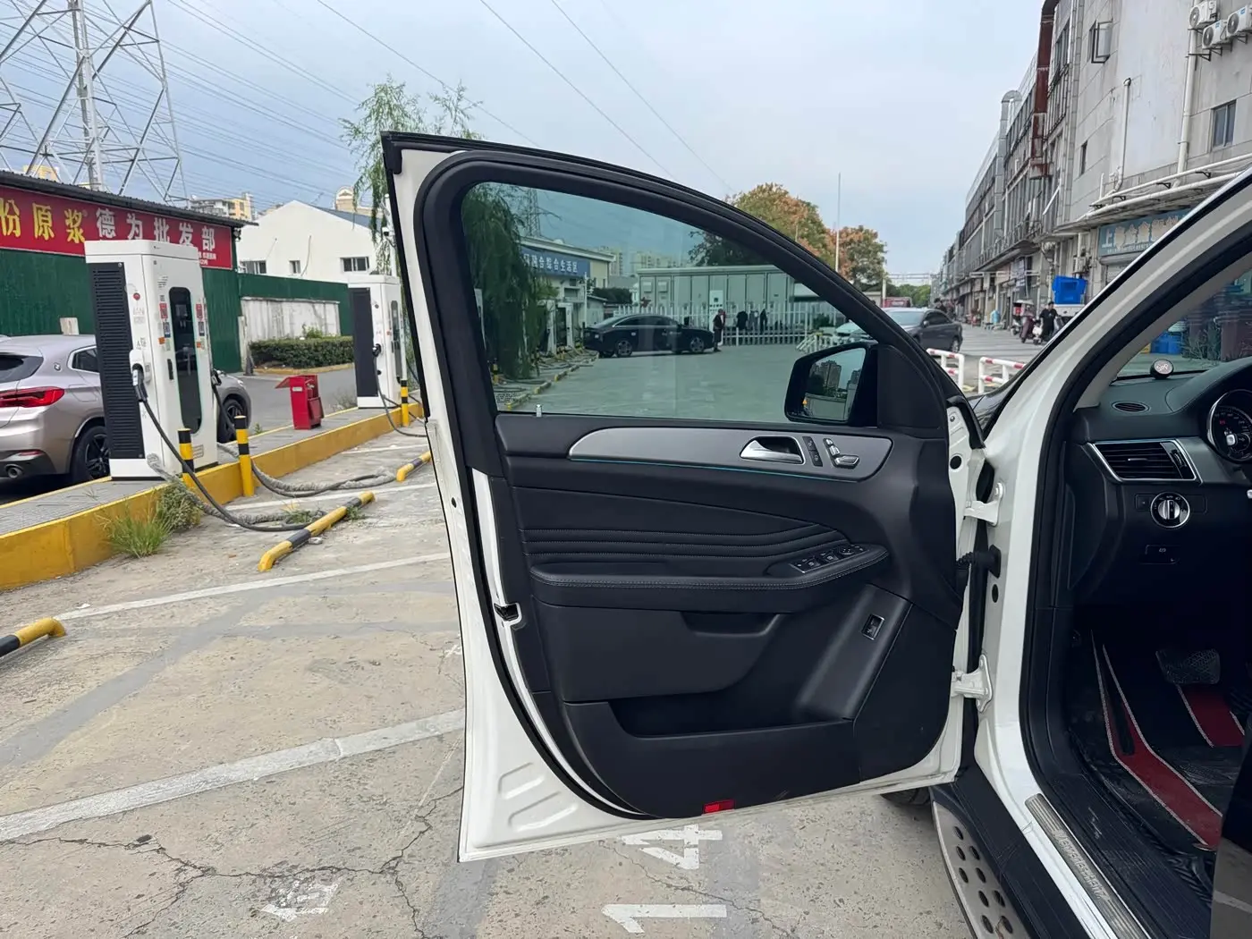 Mercedes-Benz GLE Coupe 2018 — Şəkil 6/19