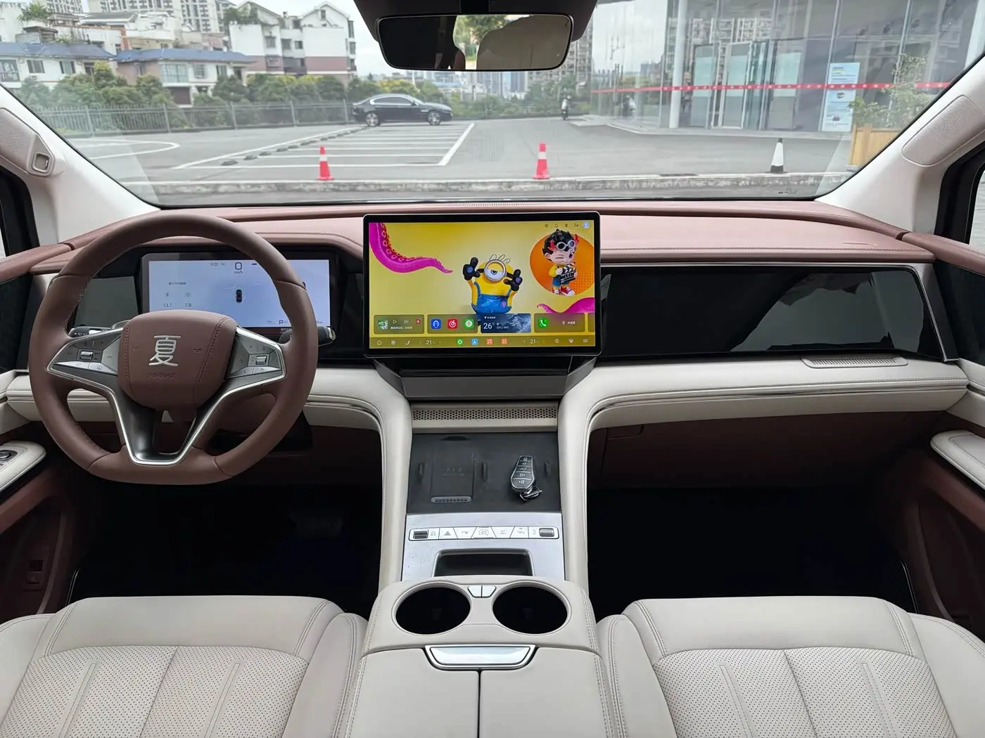 BYD Xia 2025 — Photo 8/15