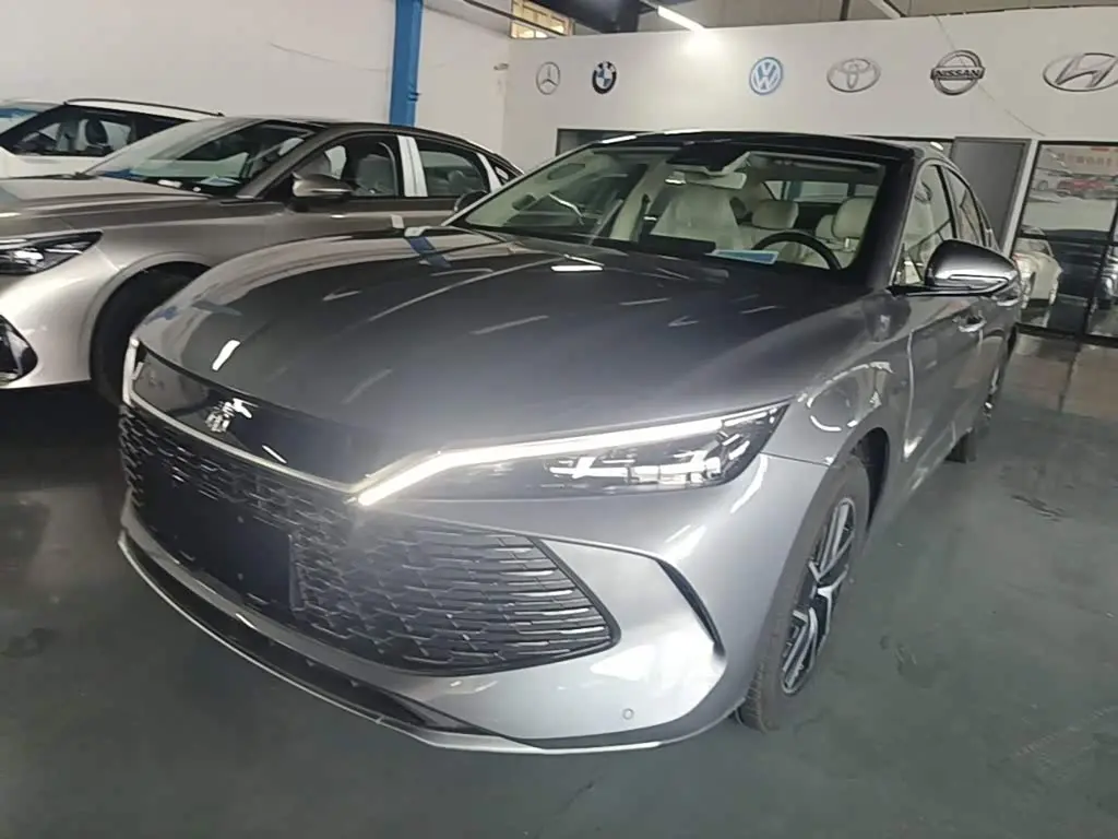 BYD Qin L 2025 — Photo 2/20