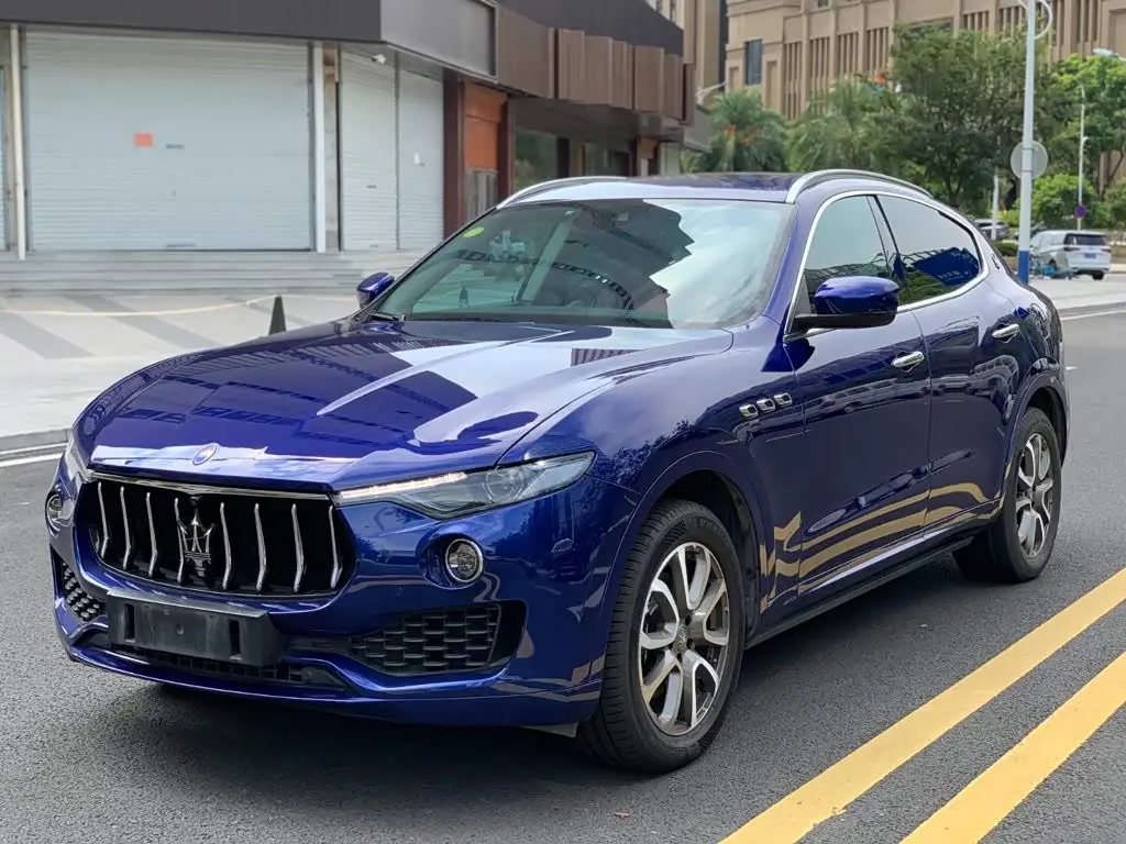Maserati Levante 2017 — Фото 1/20
