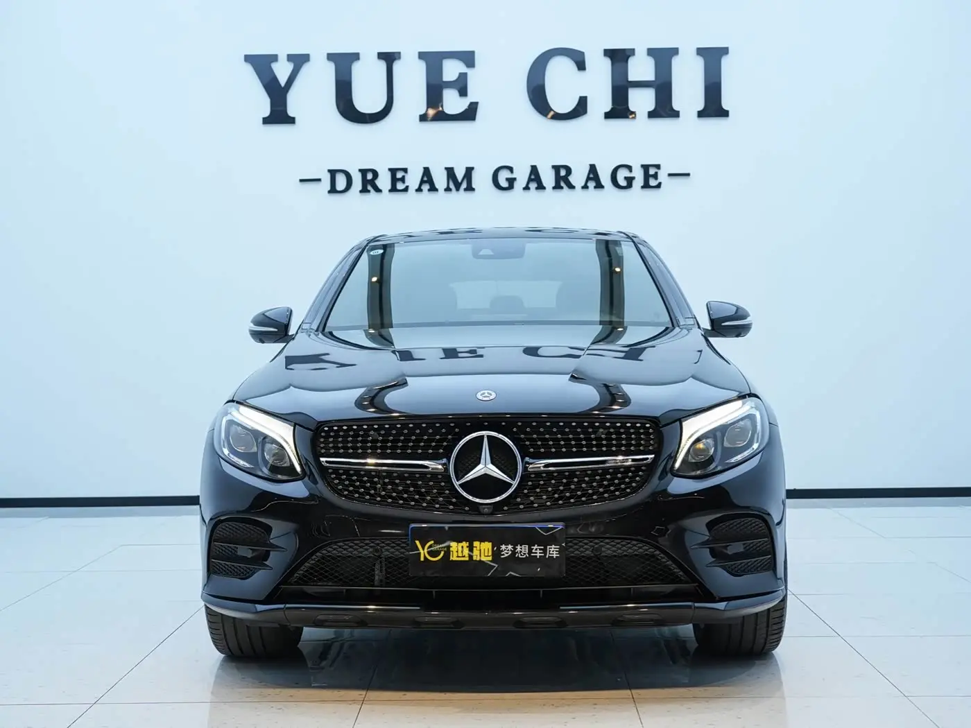 Mercedes-Benz GLC Coupe AMG 2019 — Photo 2/17