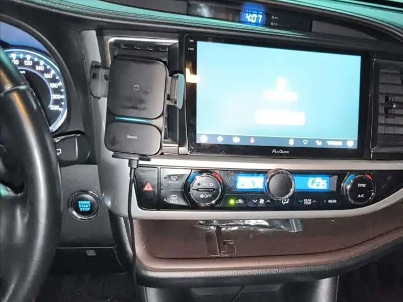 Toyota Highlander 2020 — Photo 13/16