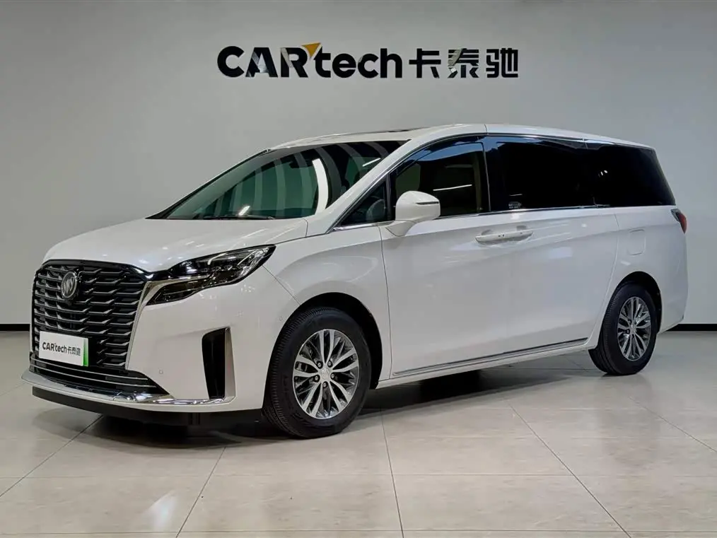 Buick GL8 2023 — Photo 1/20