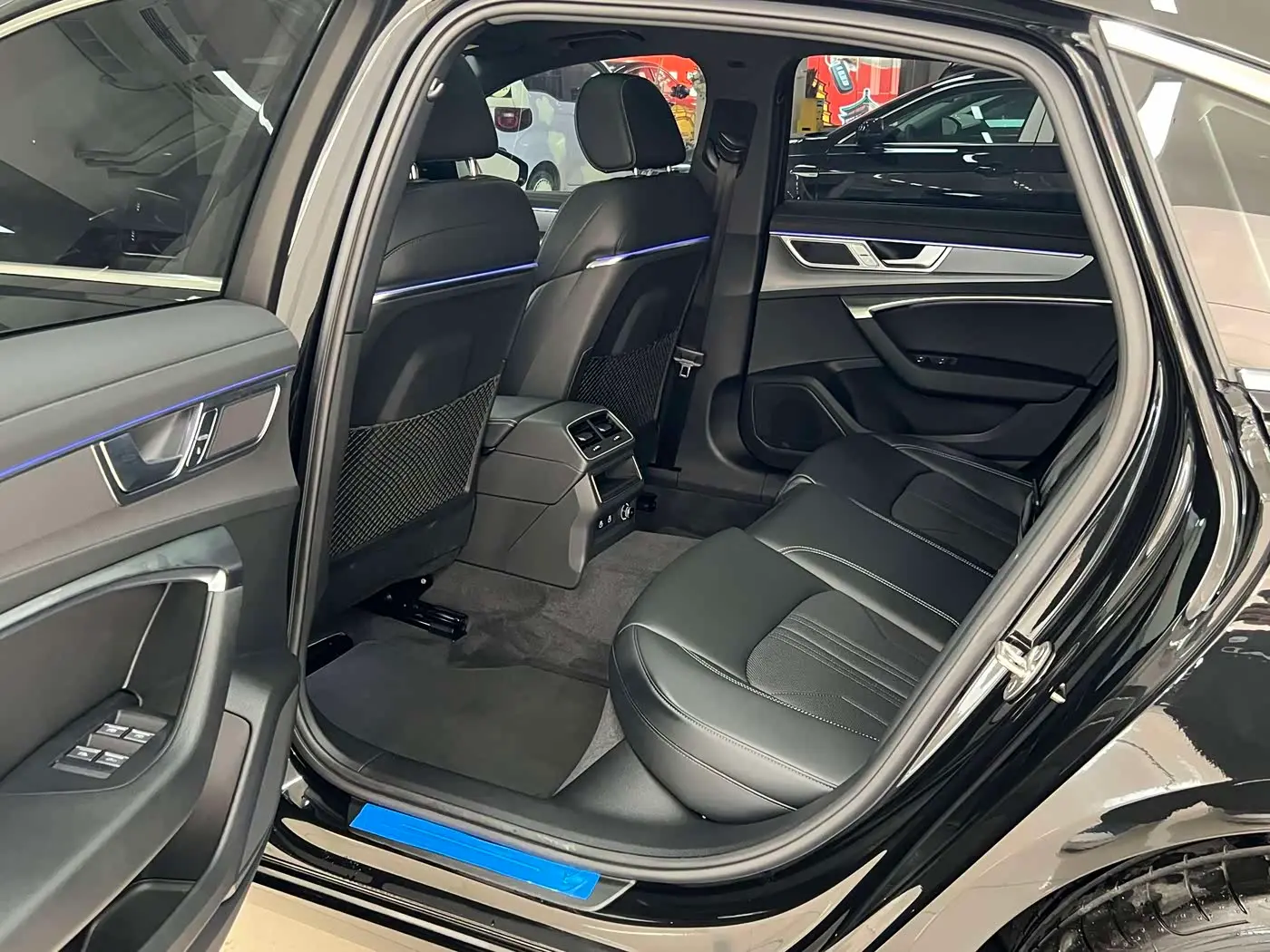 Audi A6L 2025 — Şəkil 6/18