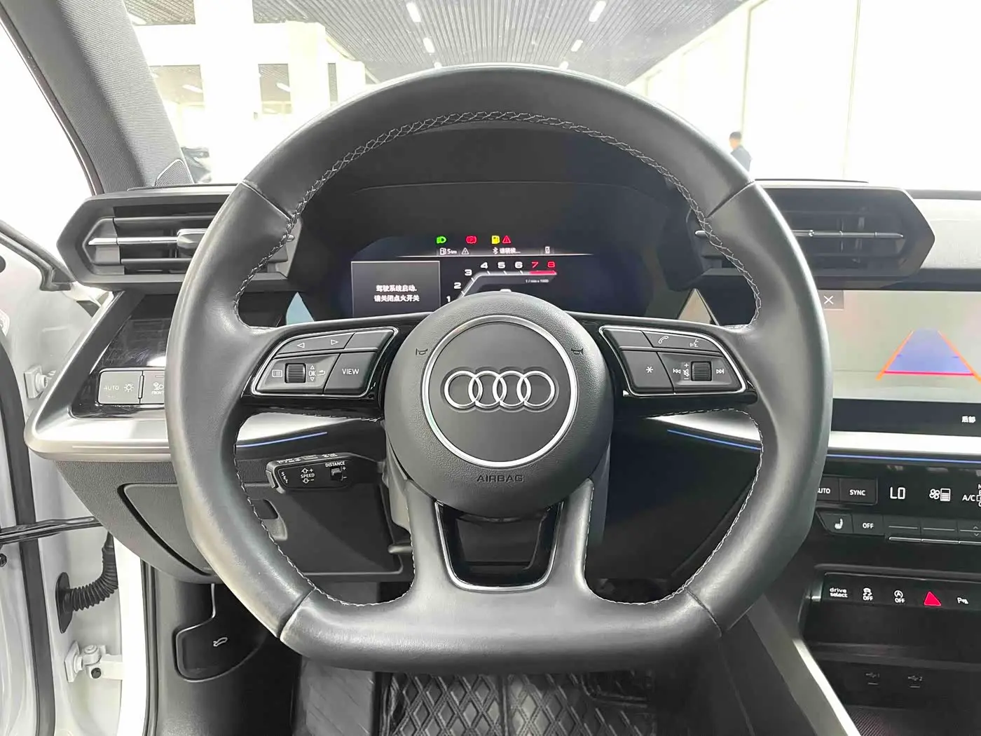 Audi A3 2023 — Photo 8/20
