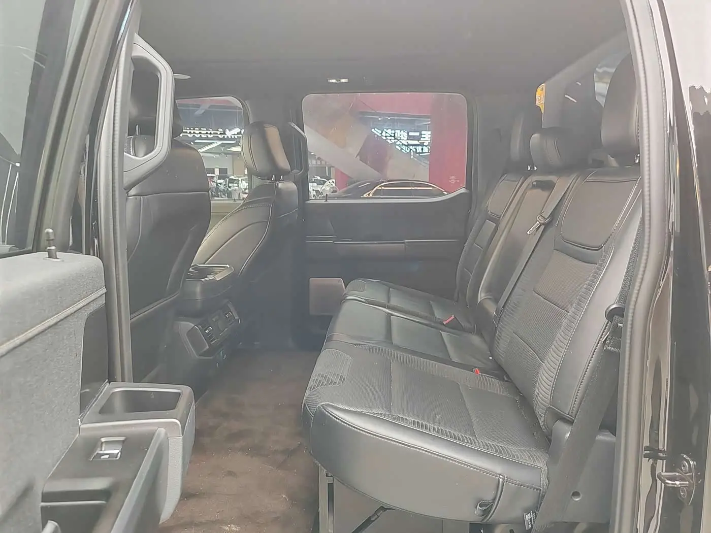 Ford F-150 Raptor 2024 — Photo 8/20