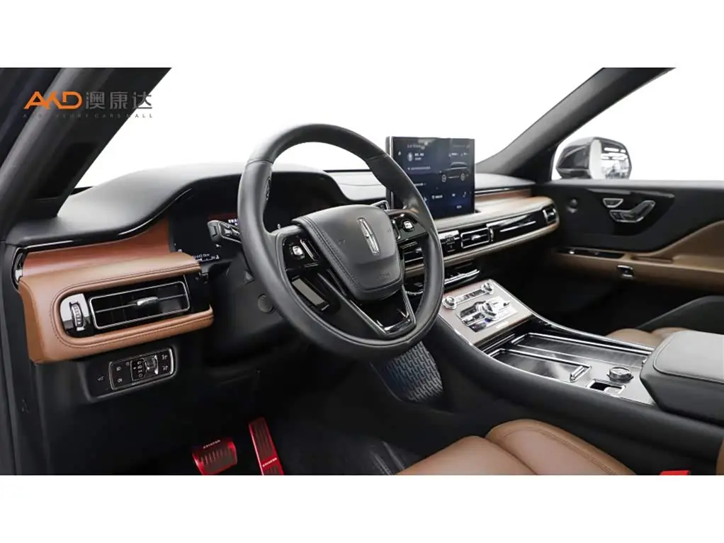 Lincoln Aviator 2020 — Photo 6/11