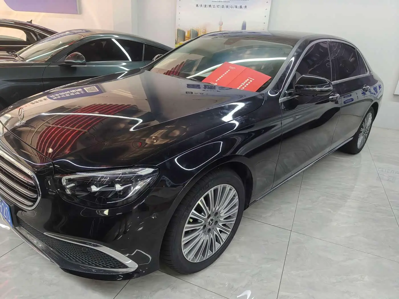Mercedes-Benz E-Class 2022 — Фото 1/12