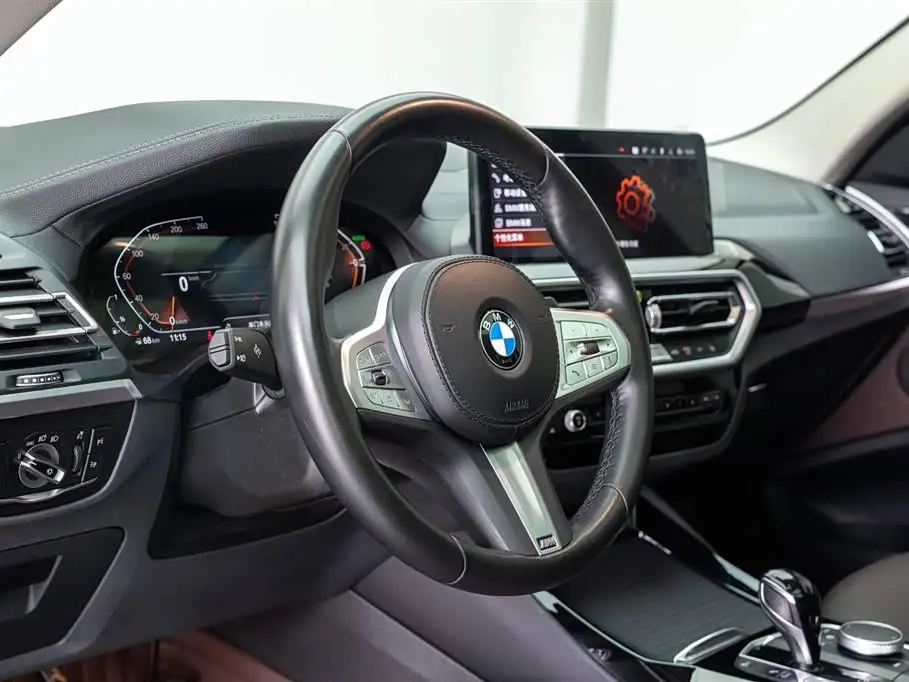 BMW X3 2024 — Фото 17/20