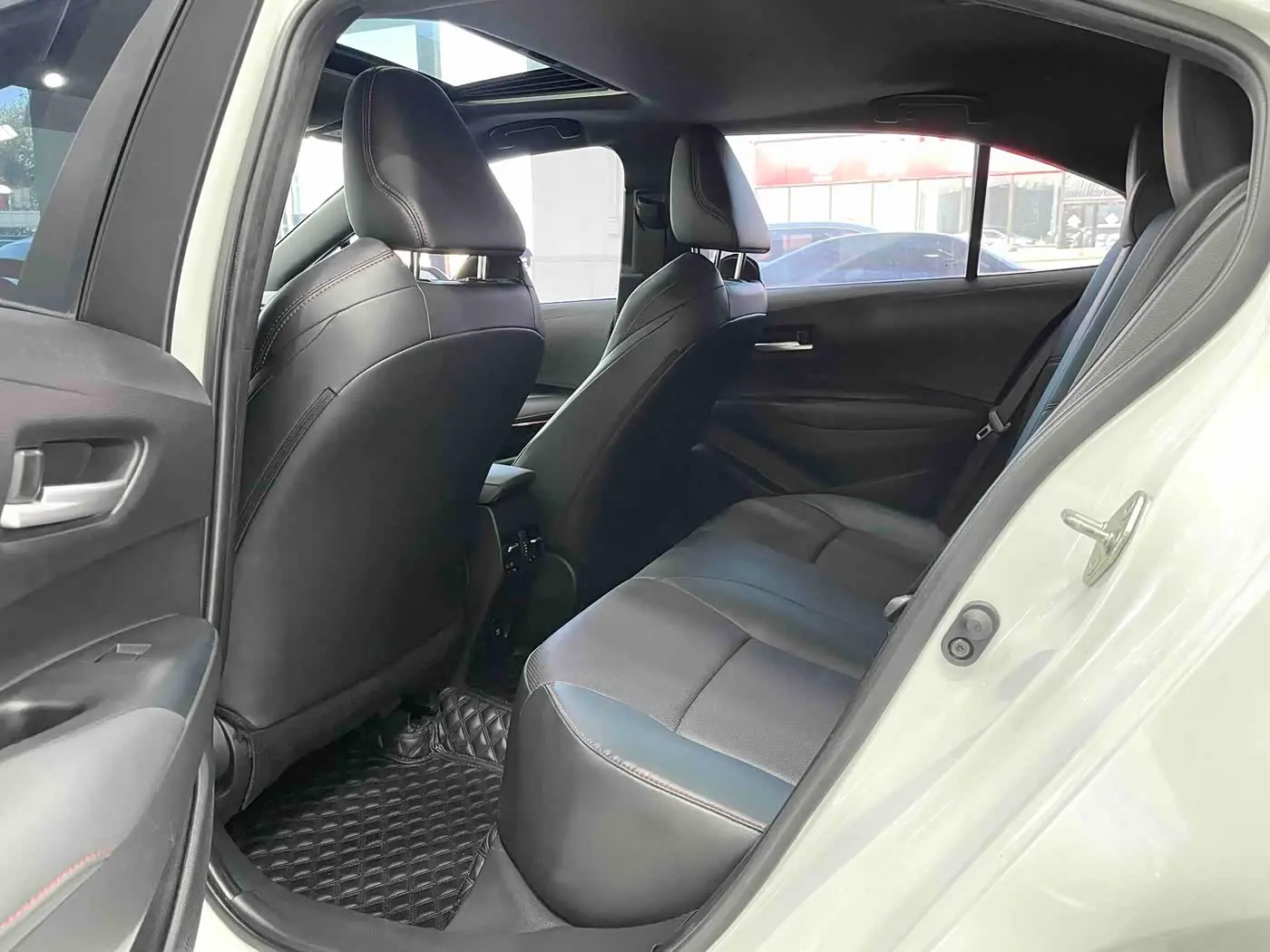 Toyota Levin 2022 — Şəkil 10/20