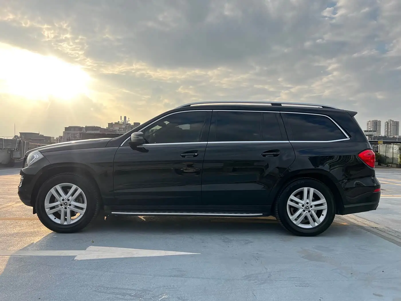 Mercedes-Benz GL-Class 2015 — Şəkil 8/19