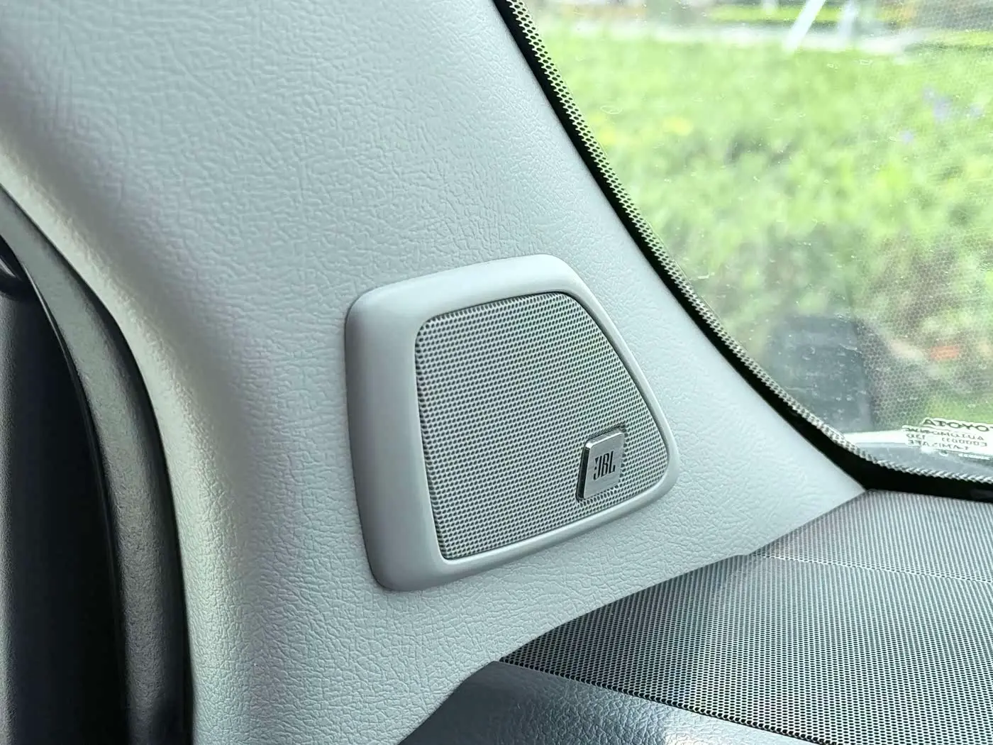 Toyota Prado 2016 — Photo 18/20