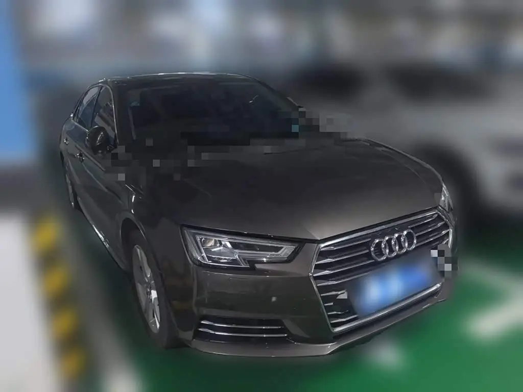 Audi A4L 2018 — Photo 3/20