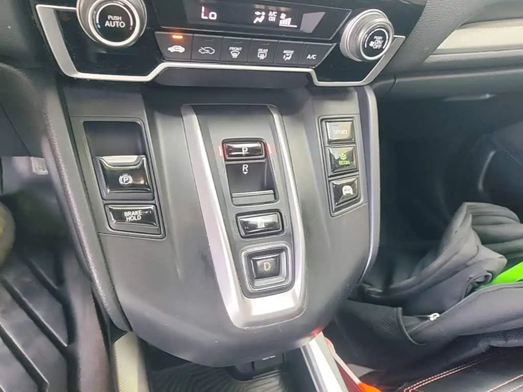 Honda CR-V 2018 — Şəkil 14/20