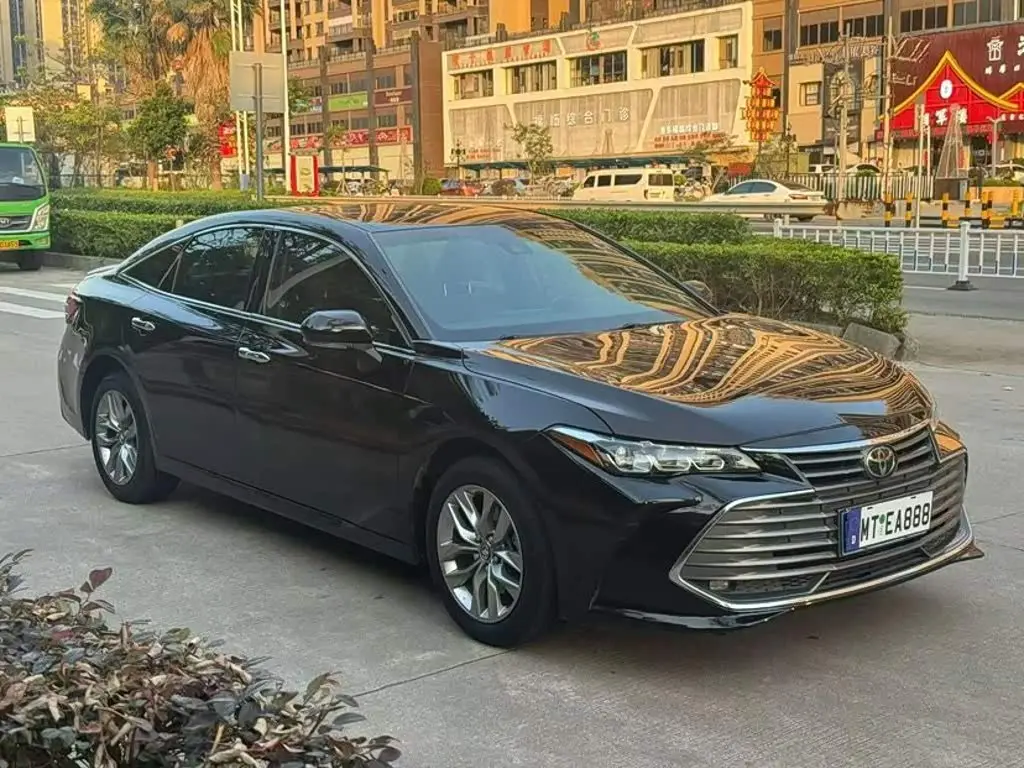 Toyota Avalon 2021 — Şəkil 3/8