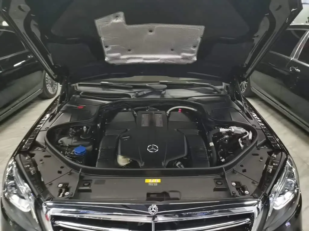 Mercedes-Benz S-Class 2019 — Photo 20/20