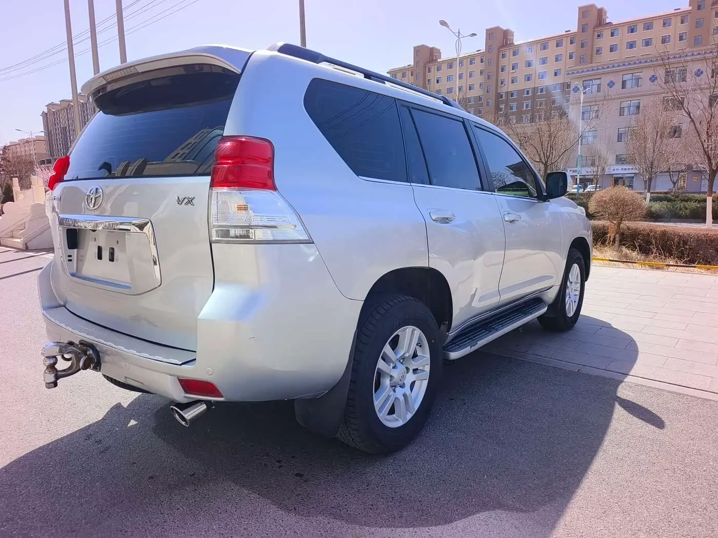 Toyota Prado 2014 — Photo 4/16