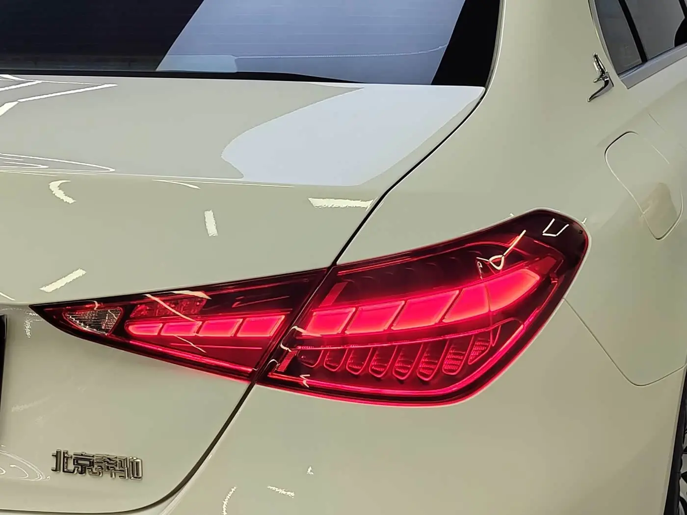 Mercedes-Benz C-Class 2024 — Photo 18/20