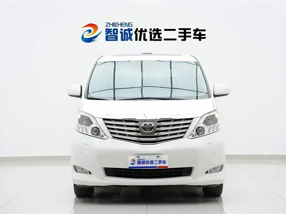 Toyota Alphard 2010 — ფოტო 2/20