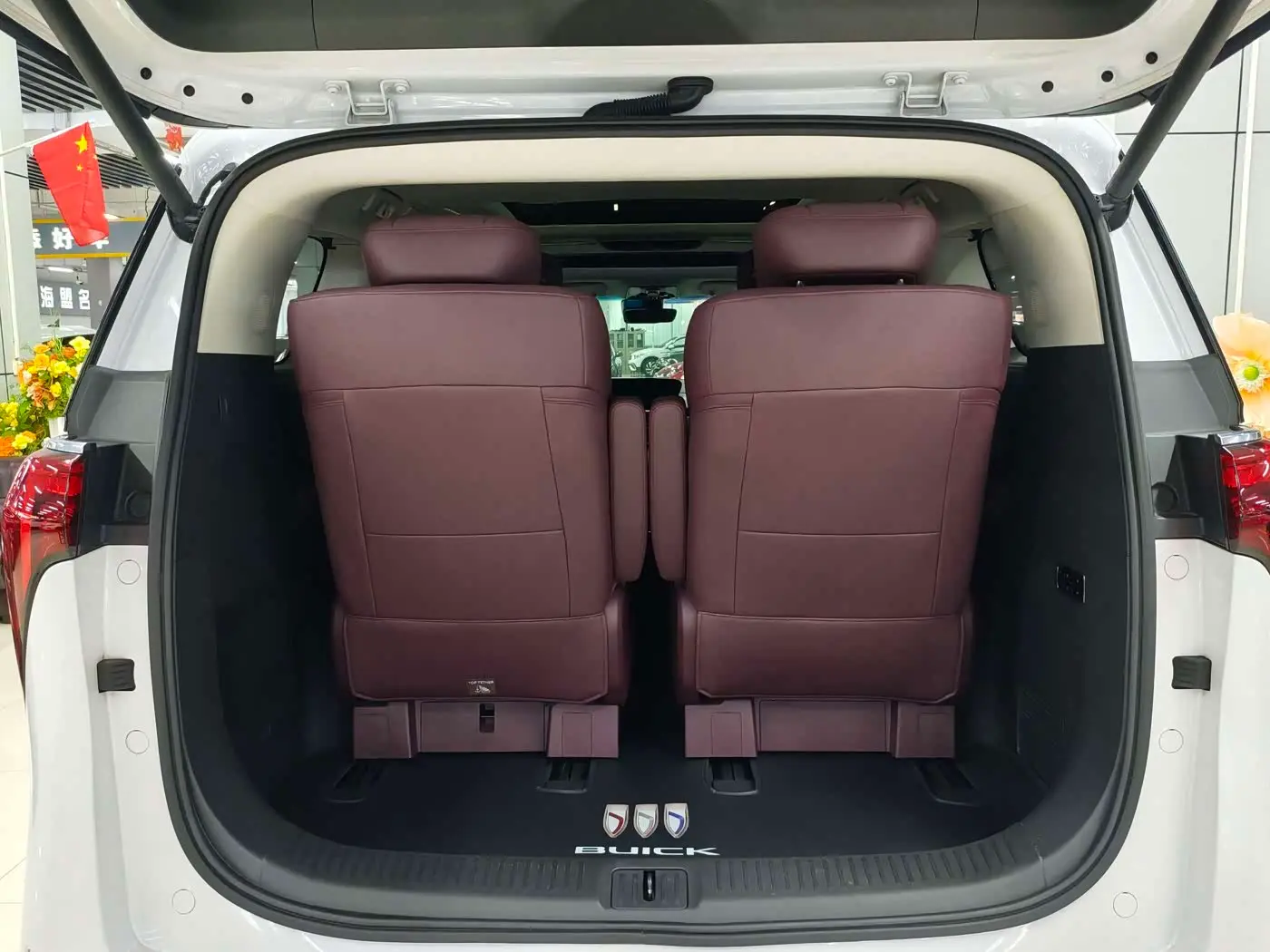 Buick Century 2023 — Photo 18/18