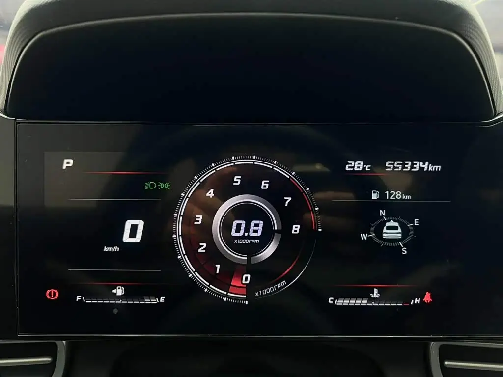 Hyundai Elantra 2022 — Фото 19/20
