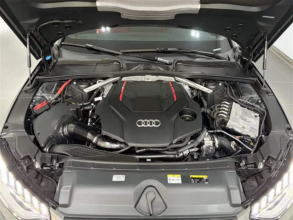 Audi S4 2023 — Photo 8/18