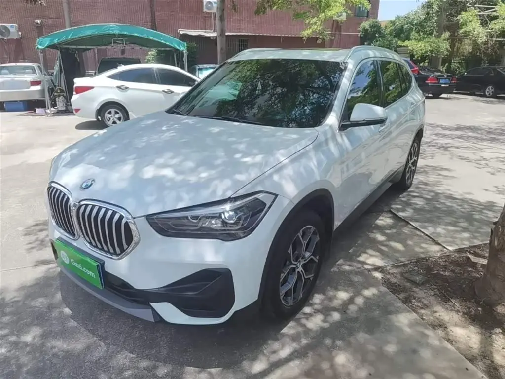 BMW X1 2020 — Фото 1/20