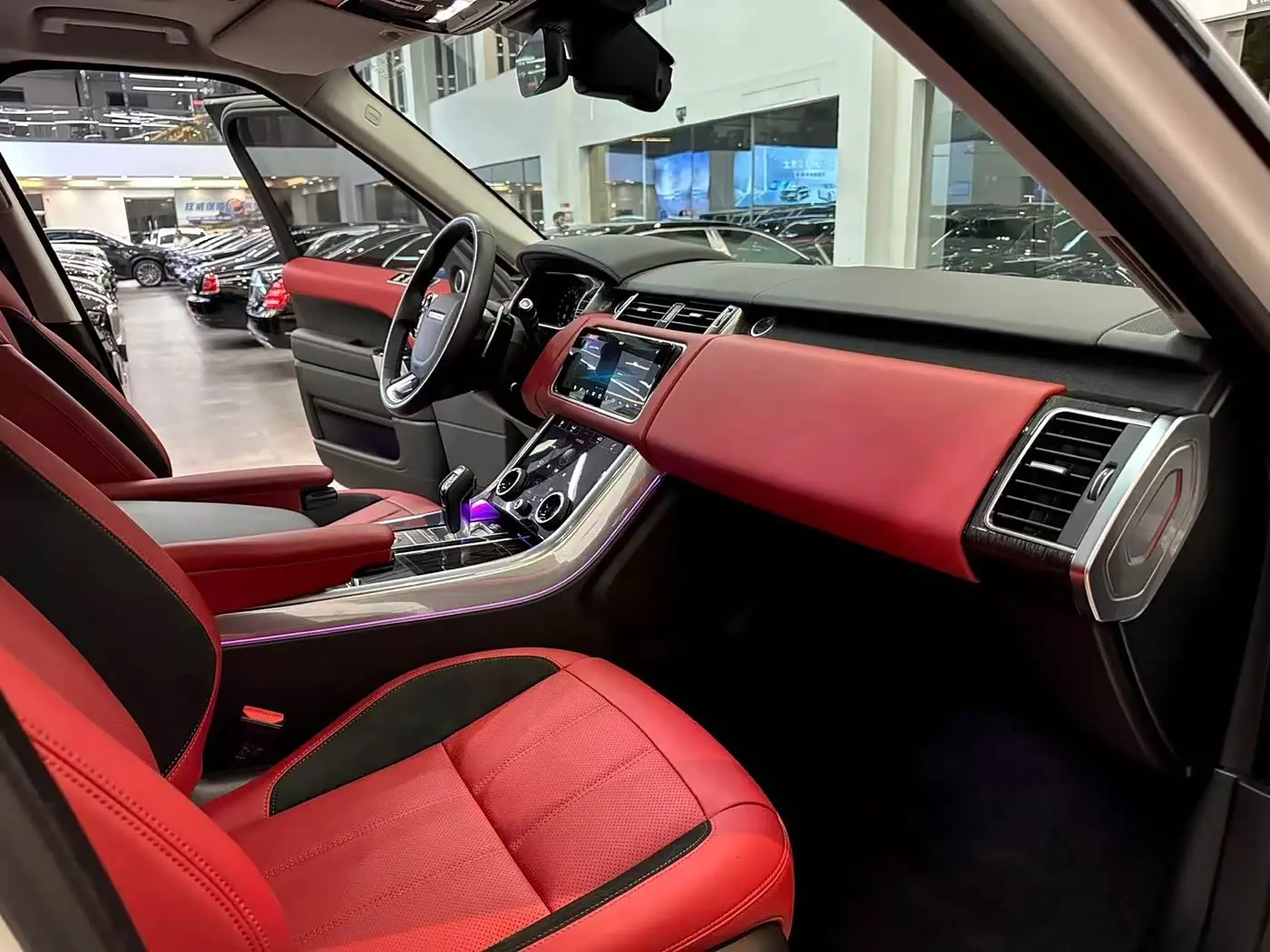 Land Rover Range Rover Sport 2022 — Photo 9/9