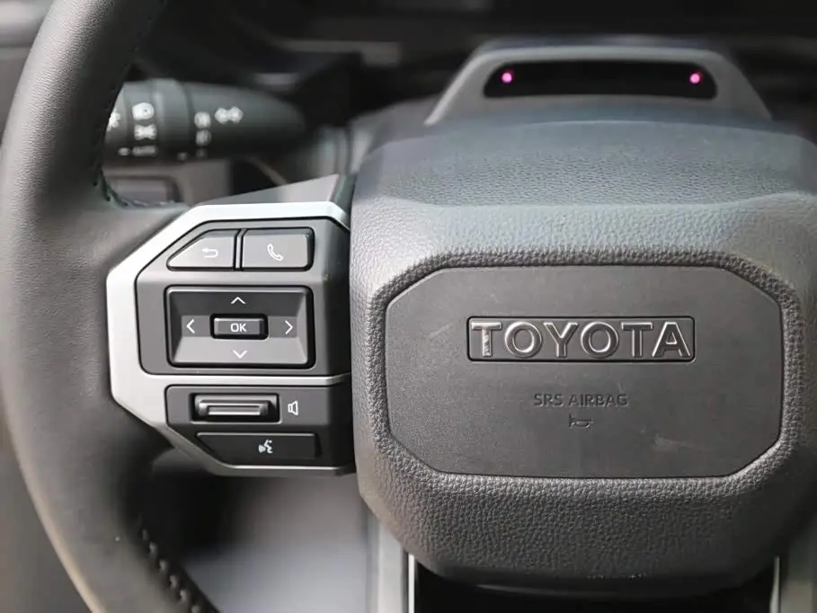 Toyota Prado 2026 — Photo 16/20