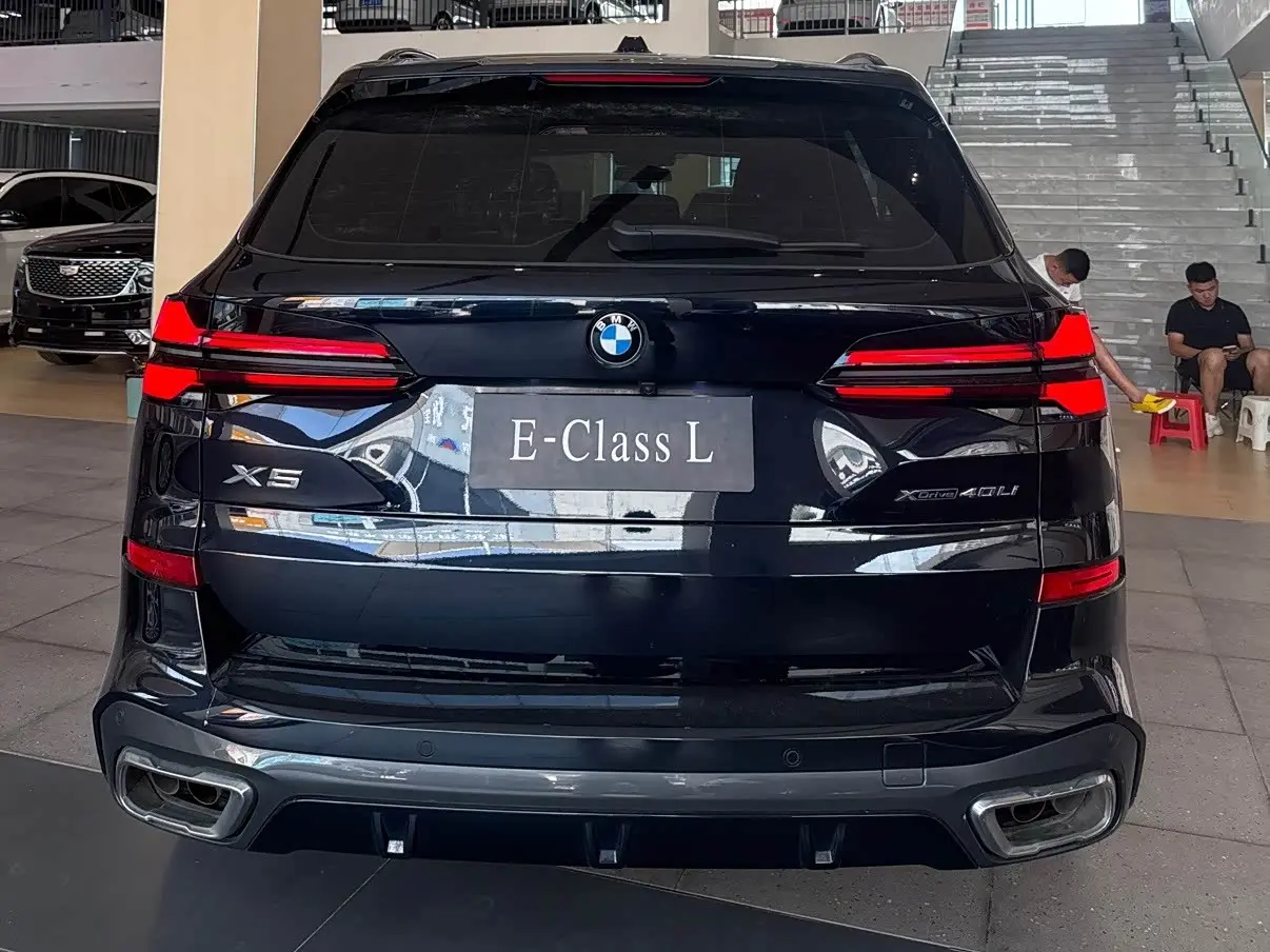 BMW X5 2024 — Photo 10/13