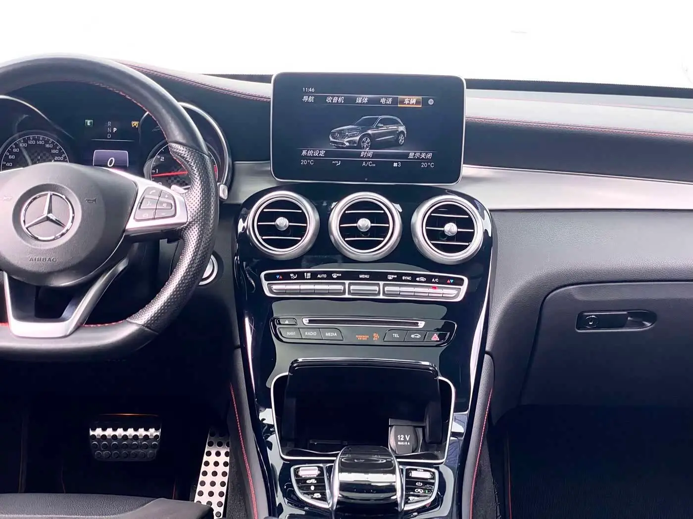 Mercedes-Benz GLC AMG 2018 — Şəkil 11/20