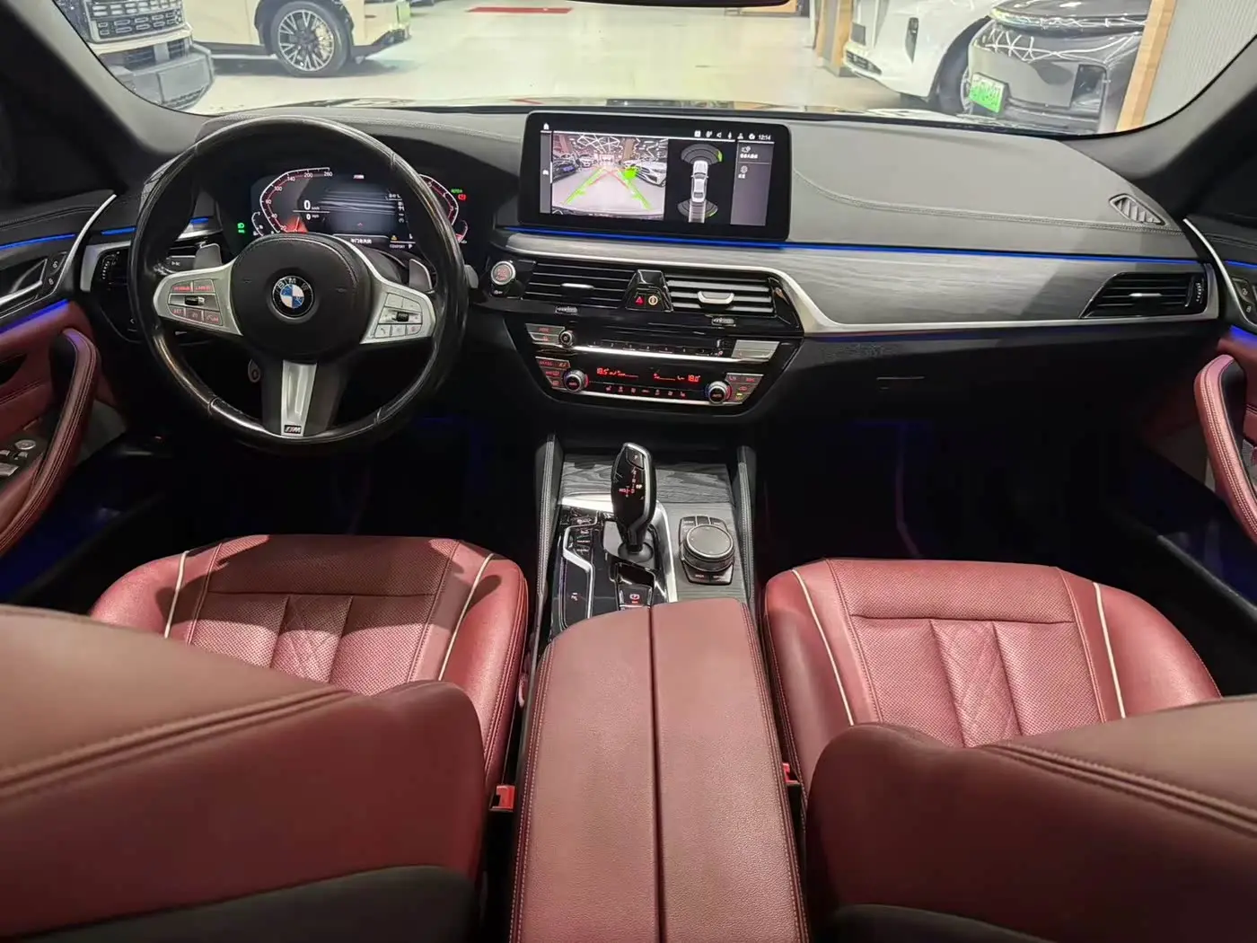 BMW 5 Series 2022 — Photo 8/16