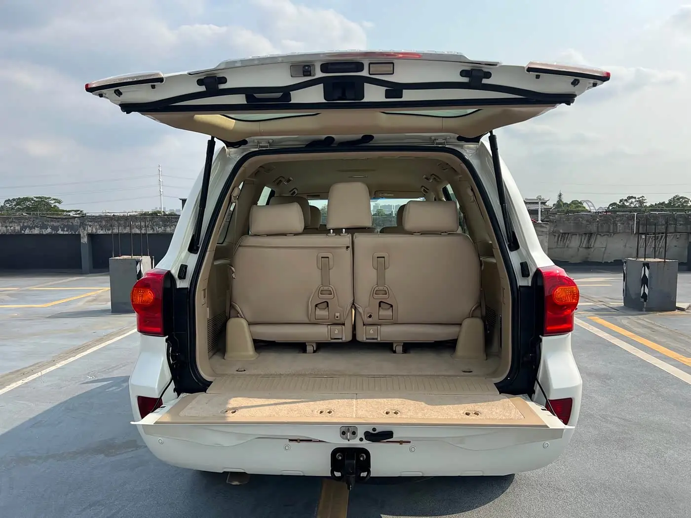 Toyota Land Cruiser 2016 — Photo 15/20